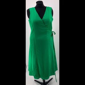 Banana Republic Green Sleeveless Wrap Dress